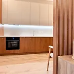 Sunrise Mad Luxury Residence- Heart