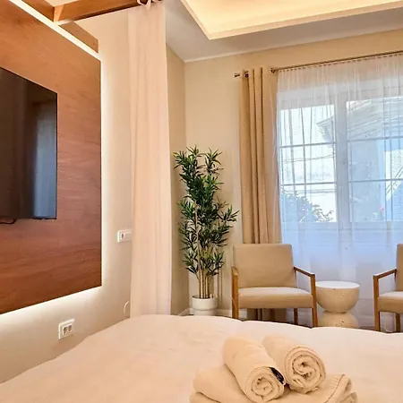 Sunrise Mad Luxury Residence- Heart Apartman