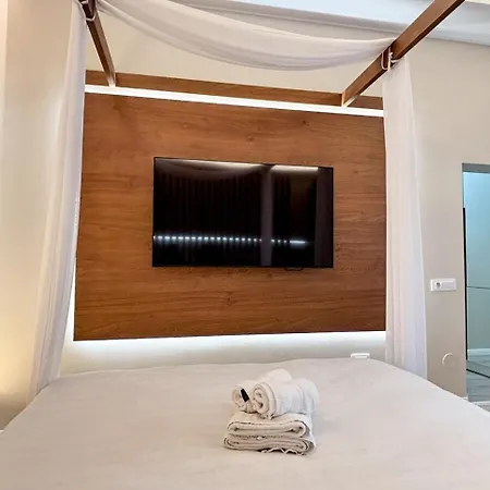 Sunrise Mad Luxury Residence- Heart *