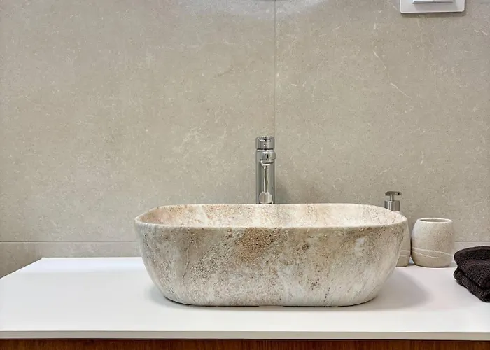 Sunrise Mad Luxury Apartman *